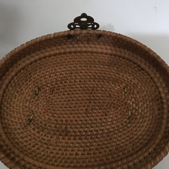 Vintage basket handbag/sewing or knitting basket all flaws are shown in pictures - Picture 9 of 13